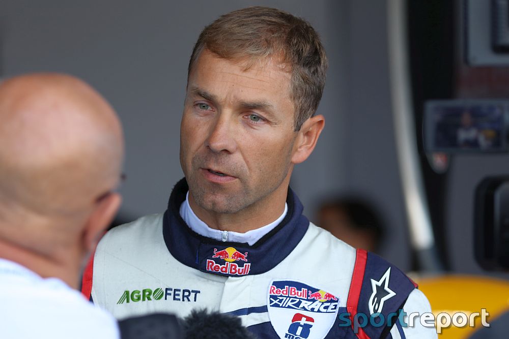 Martin Šonka erklimmt WM Thron beim Red Bull Air Race in Wiener Neustadt