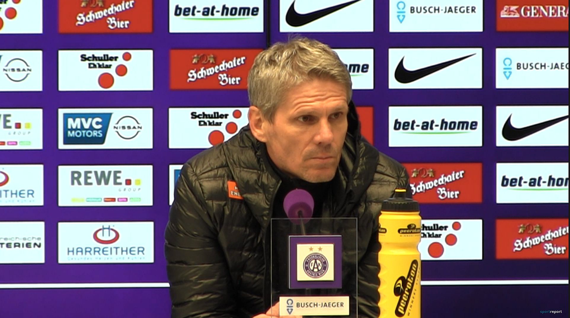 Video: Didi Kühbauer (Trainer SK Rapid Wien) - die Pressekonferenz nach dem Spiel gegen FK Austria Wien