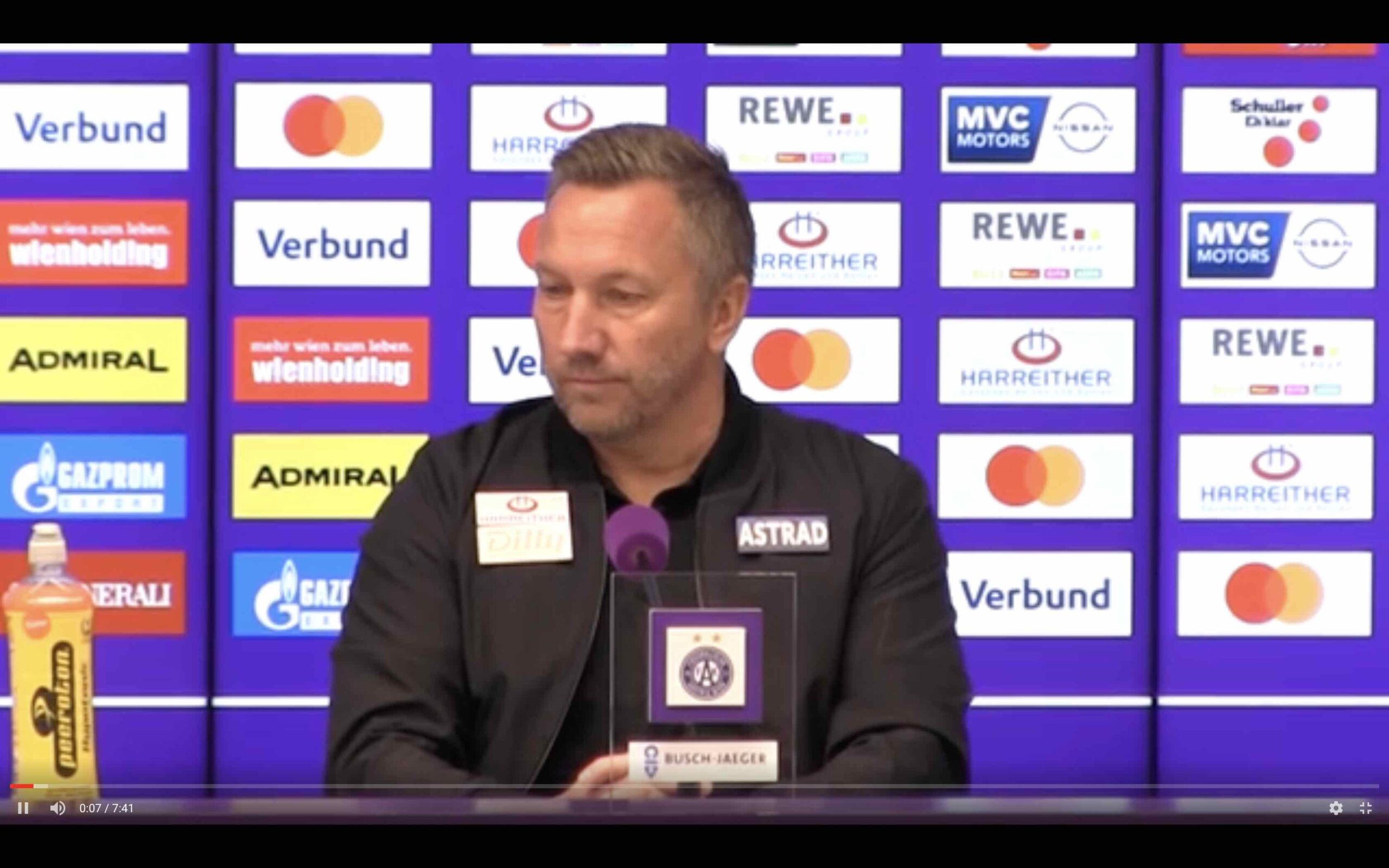 Video: Manfred Schmid (Trainer FK Austria Wien) - die Pressekonferenz nach dem Spiel gegen FC Red Bull Salzburg
