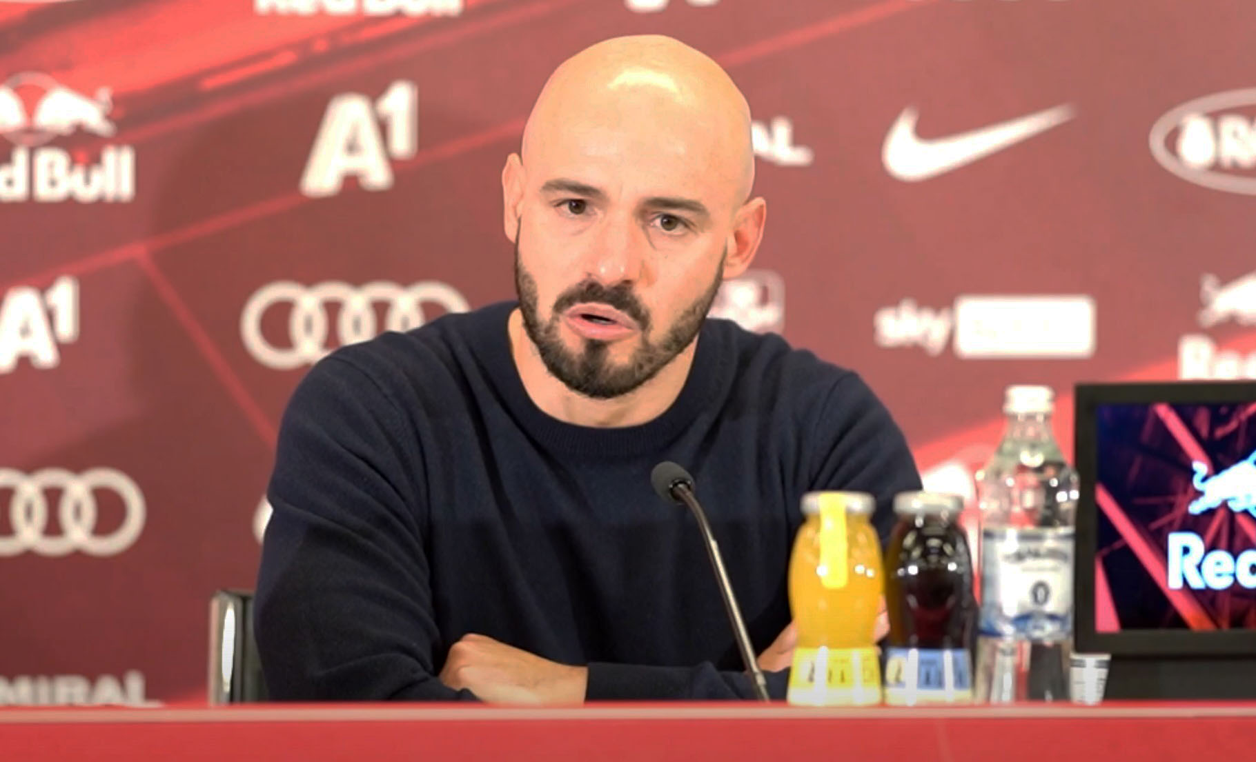 Video: Onur Cinel (Trainer FC Red Bull Salzburg) - die Pressekonferenz nach dem Spiel gegen SK Austria Klagenfurt