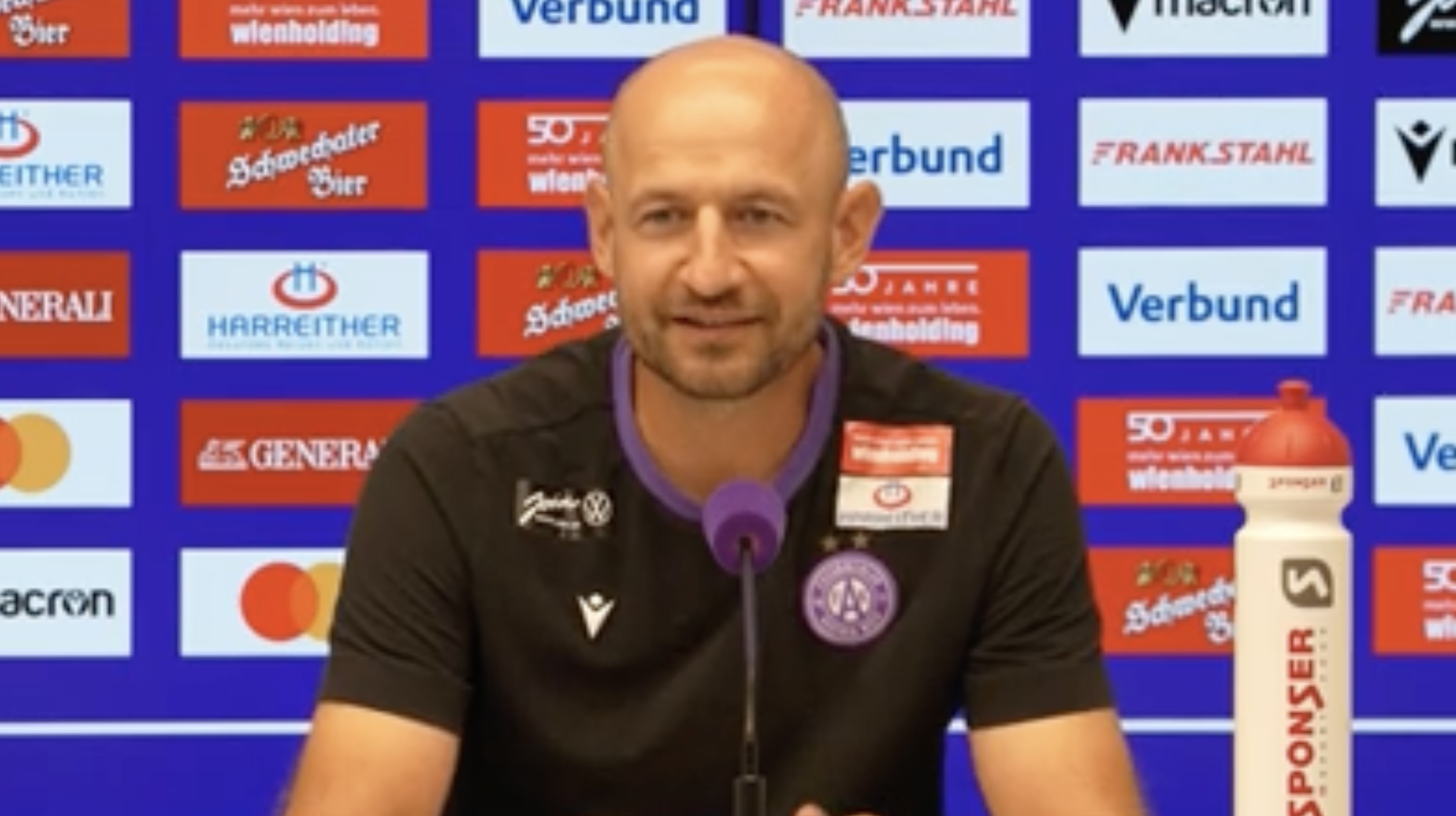 Video: Stephan Helm (Trainer FK Austria Wien) - die Pressekonferenz nach dem Spiel gegen WAC