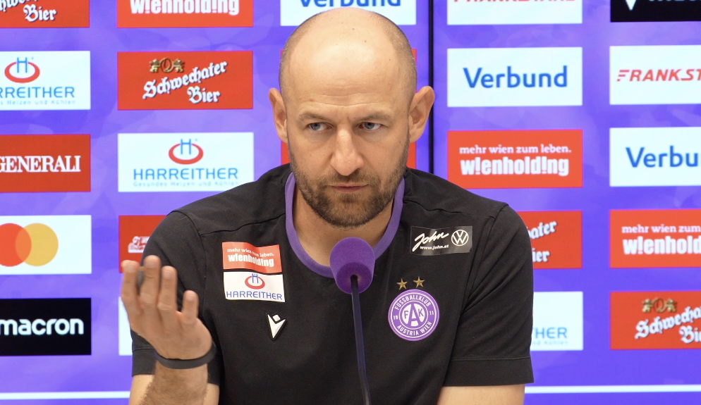 Video: Stephan Helm (Trainer FK Austria Wien) - die Pressekonferenz nach dem Spiel gegen SK Rapid Wien